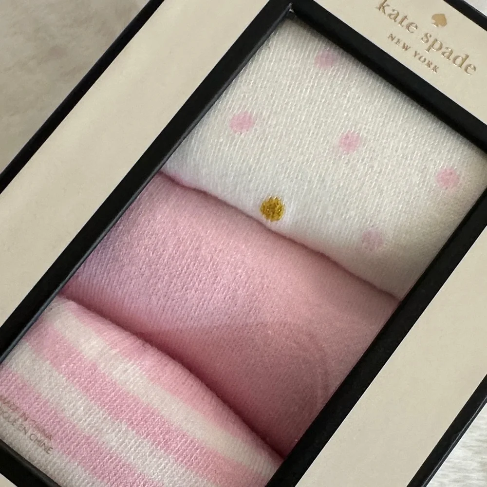 Kate Spade Pink and White Gift Set